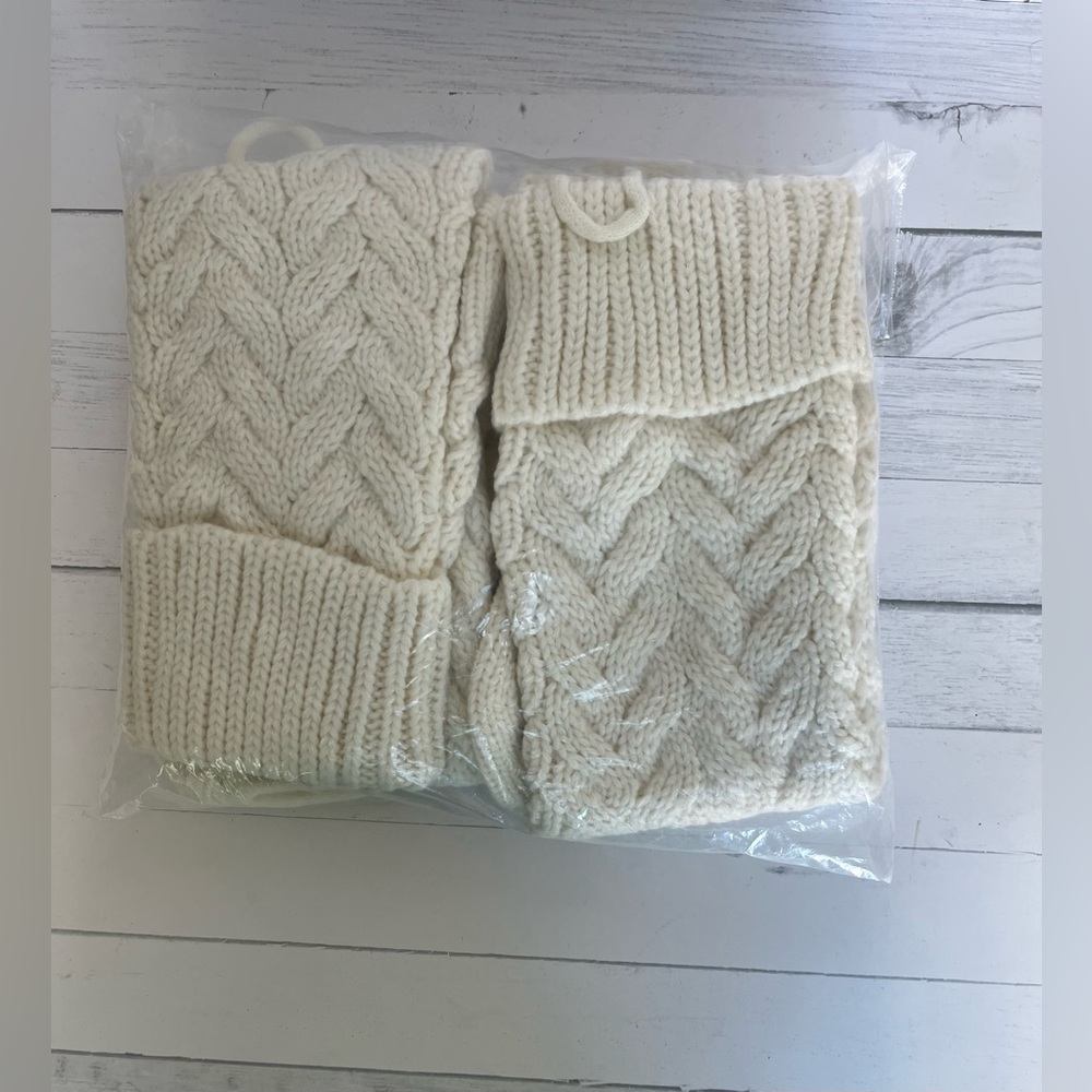 Four Christmas Stocking Knit  Ivory Super Cute!